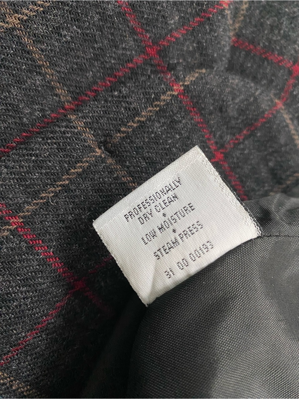 Pendleton Vintage Virgin Wool Plaid Vest Waistcoat | Gray/Multicolor - Picture 15 of 15